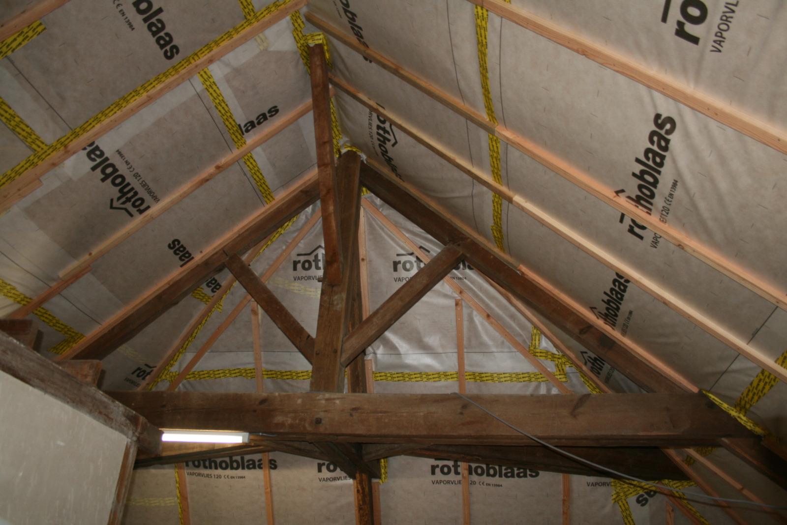 Isolation de combles par isolant posé