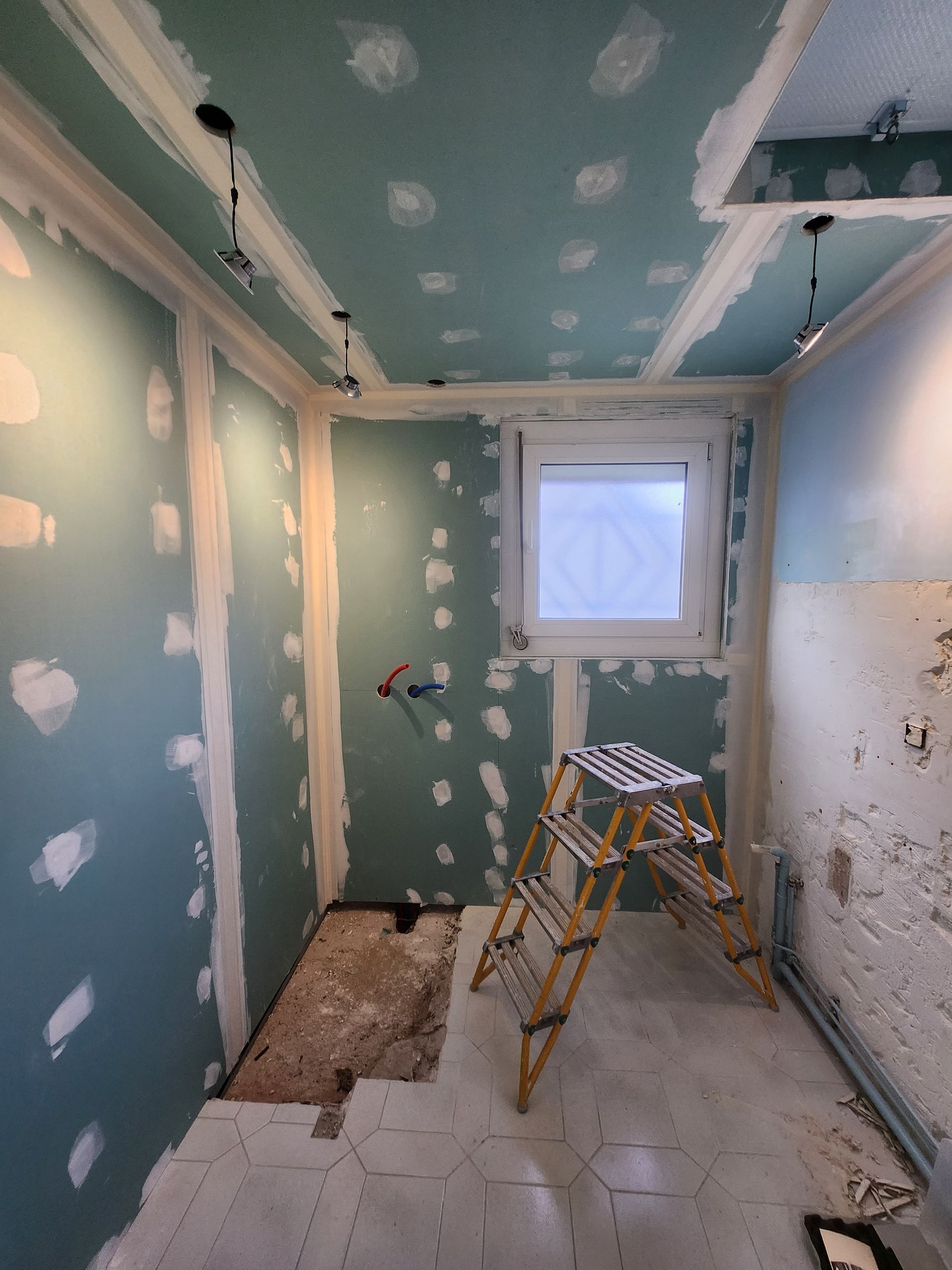 Pièce avec les différentes plaques de placo