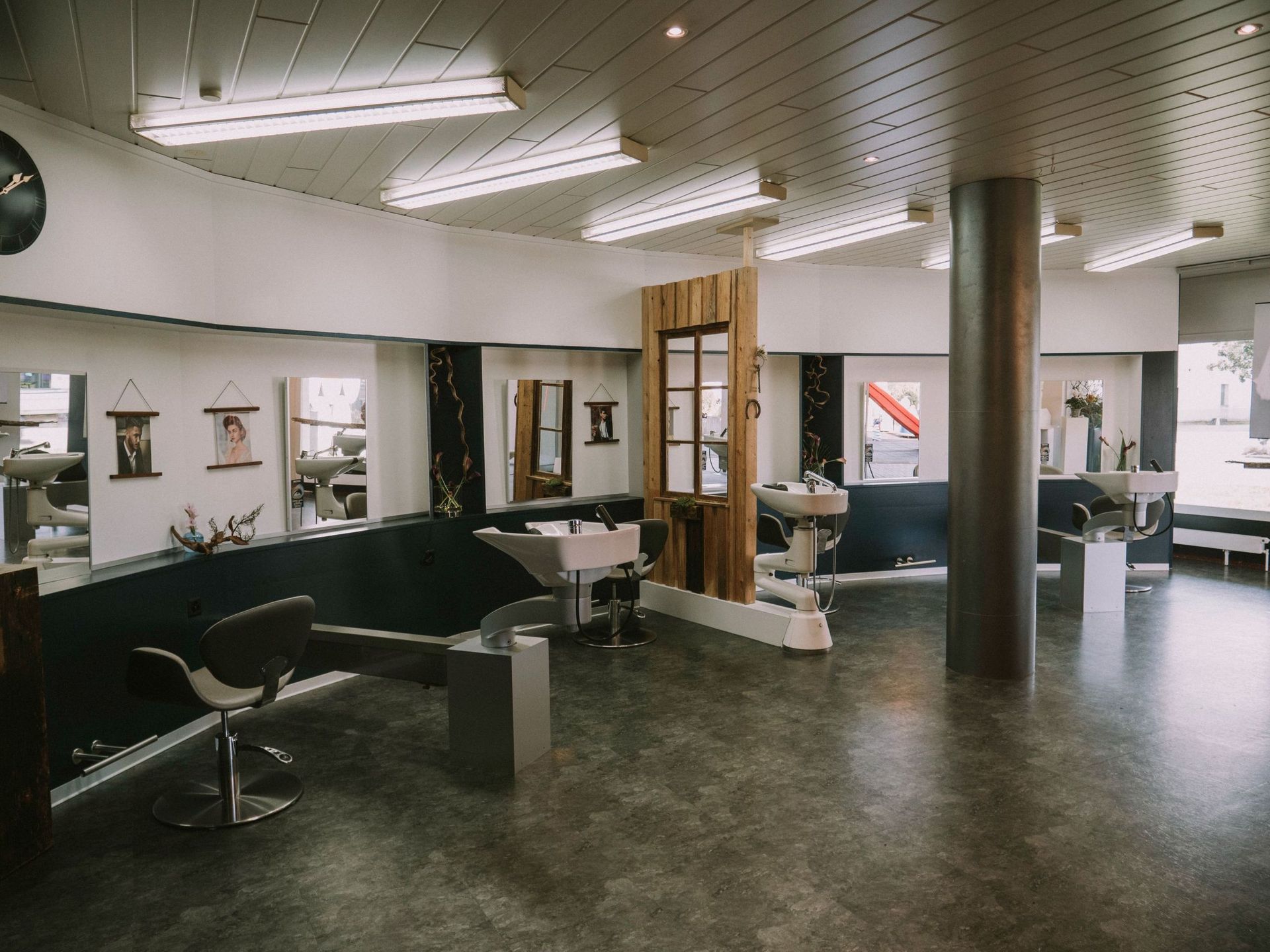 Coiffeursalon - Coiffeur Inge - Hausen AG