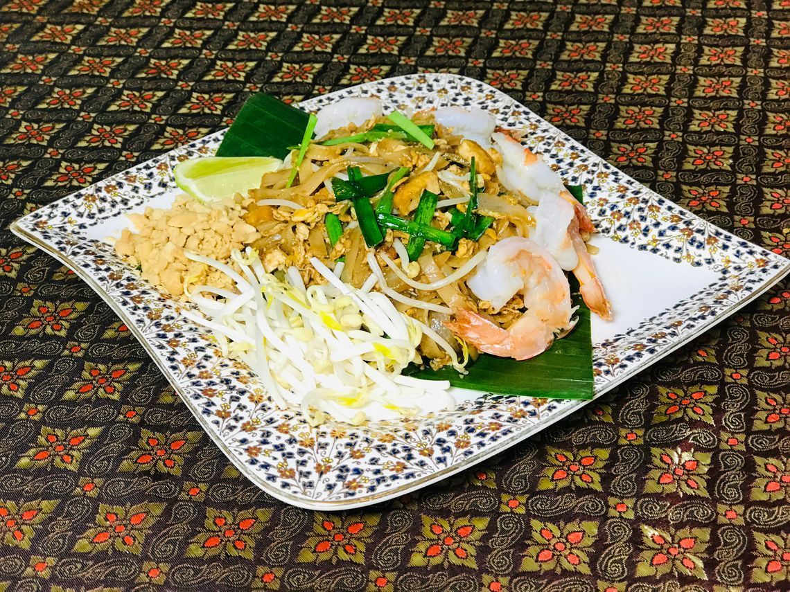 Phad Thai Tofu restaurant Lanna Thai