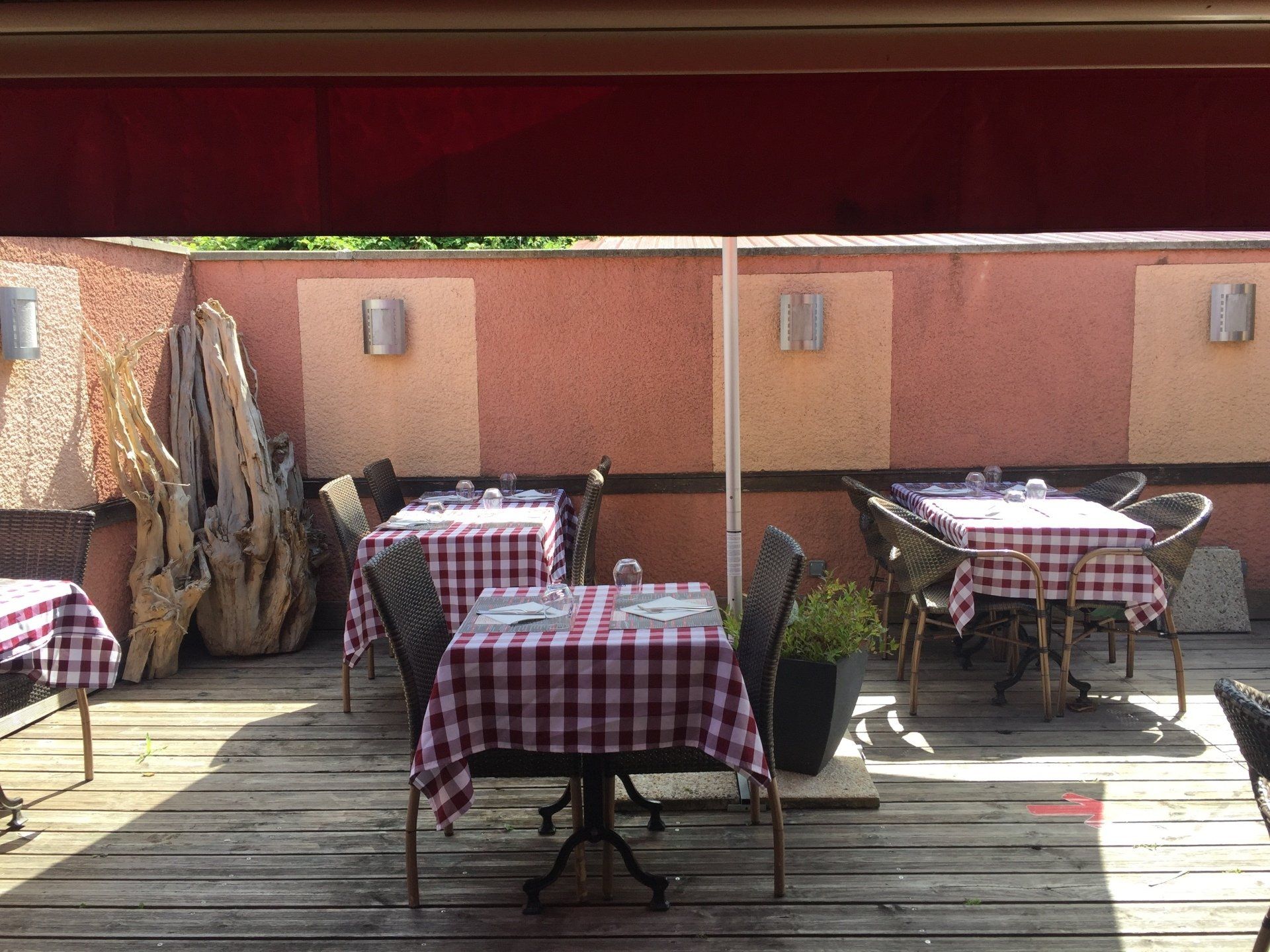 Tables en terrasse