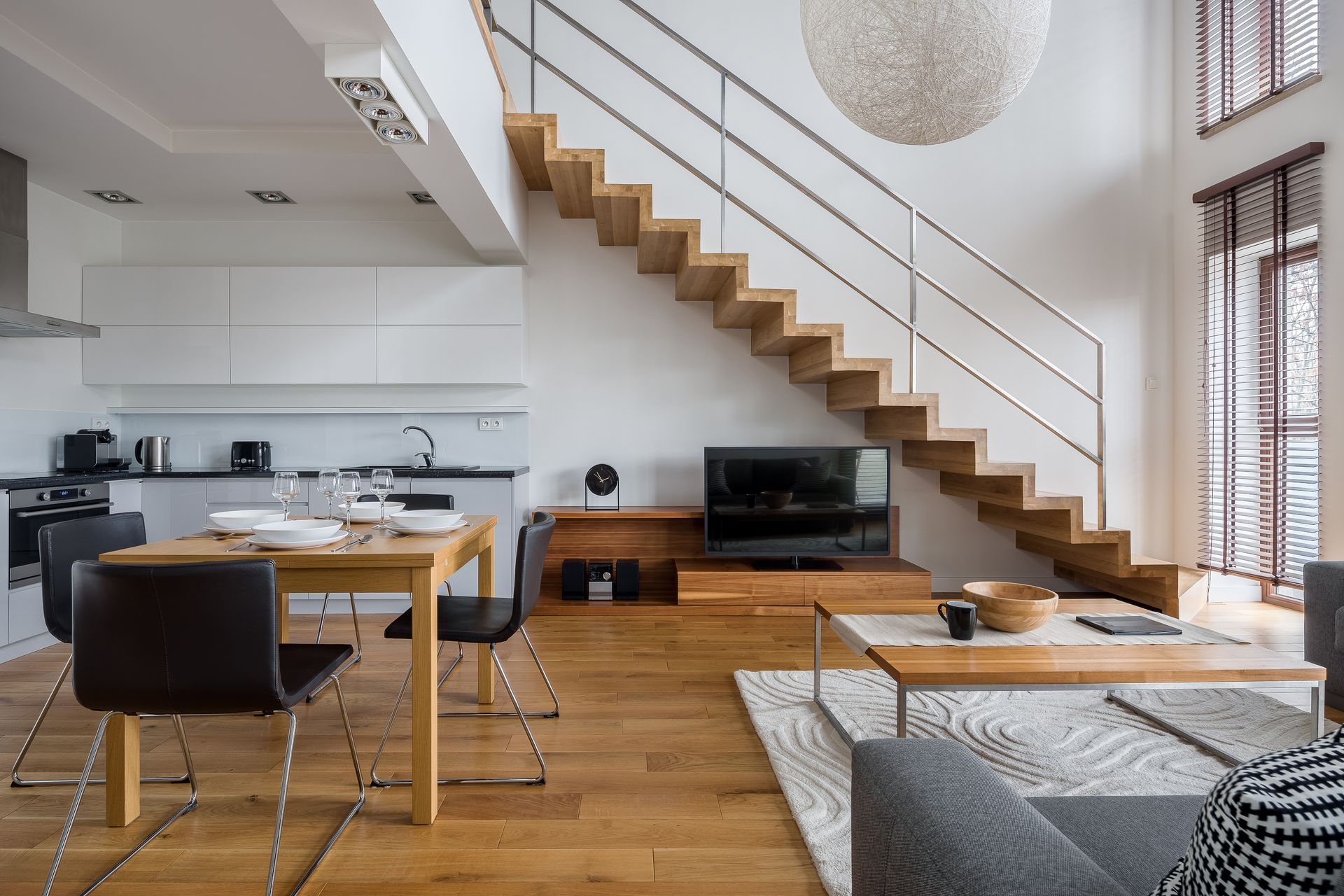 Appartement en duplex avec cuisine et salon