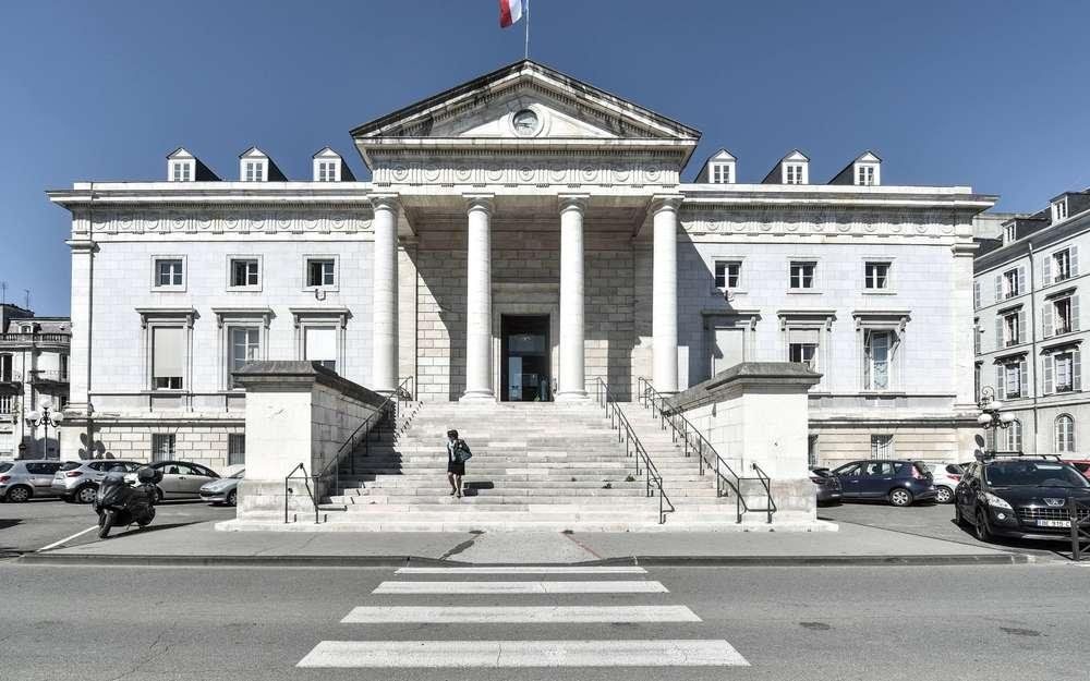 Le palais de justice de Pau