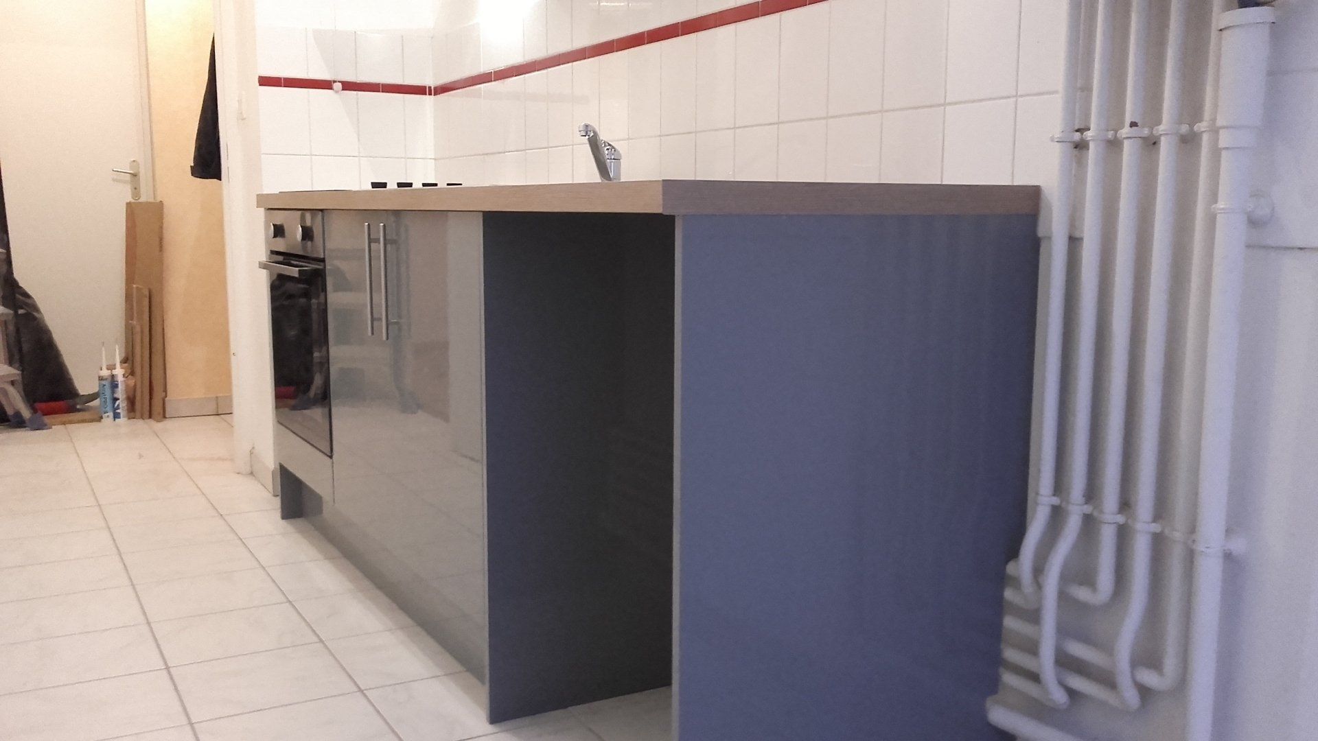 JLD Rénovation à Laon, pose de cloisons en plaques de plâtre