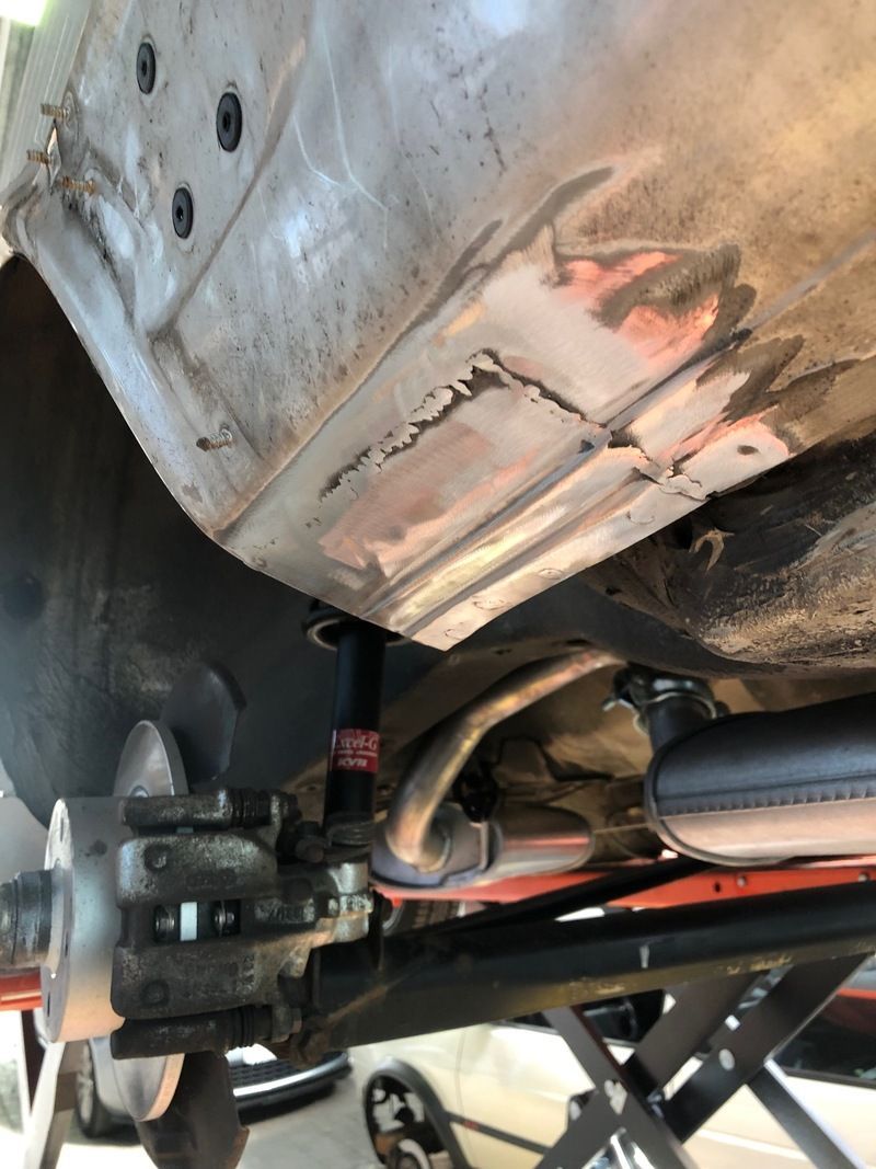 Autoteil, Foto der Carrosserie Fäh