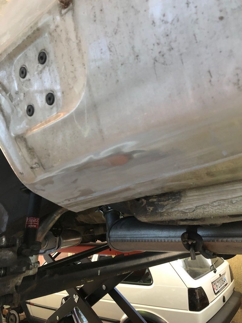 Autoteil, Foto der Carrosserie Fäh