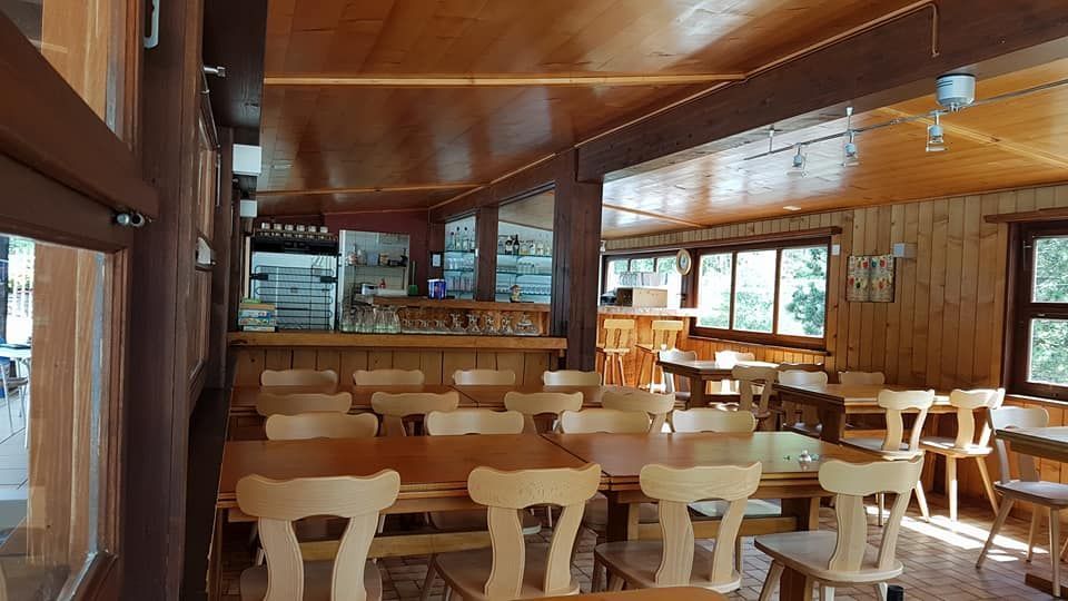 vue aérienne restaurant de la piscine