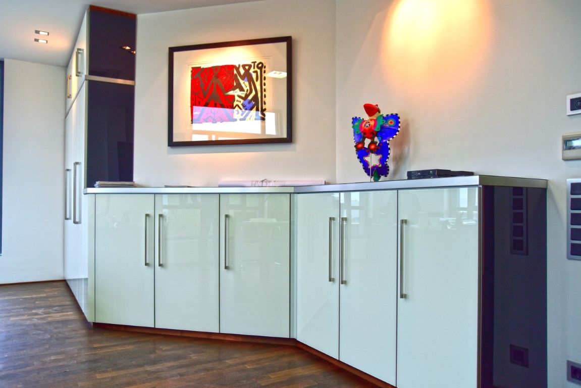 Glasmöbel im Wohnzimmer