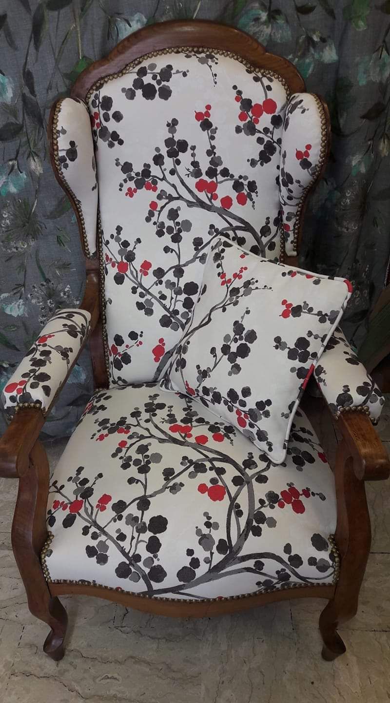 Chaise motif branche