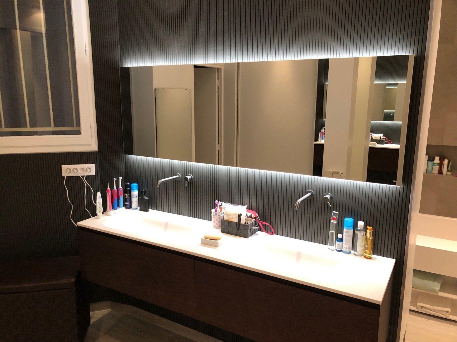 Meuble de salle de bains