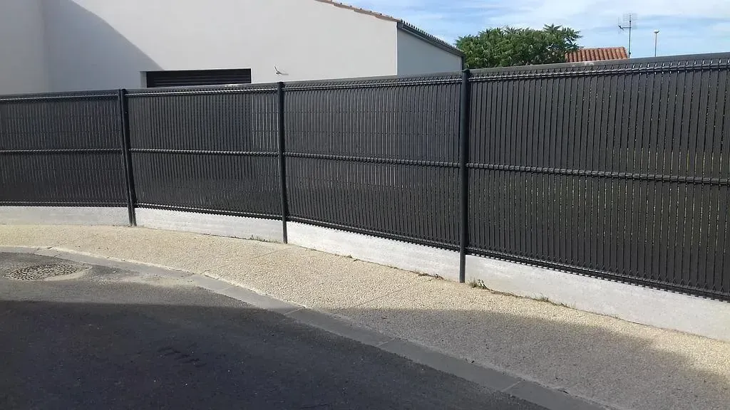 Clôture anthracite