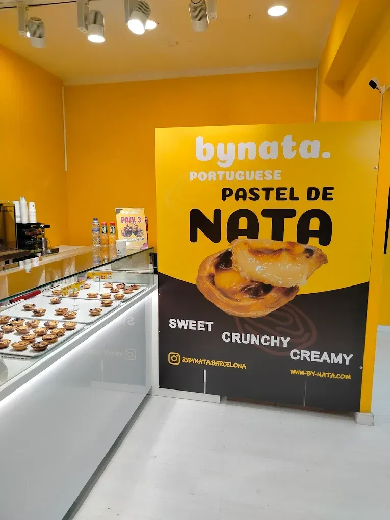 Un cartel que dice bynata pastel de nata portugués
