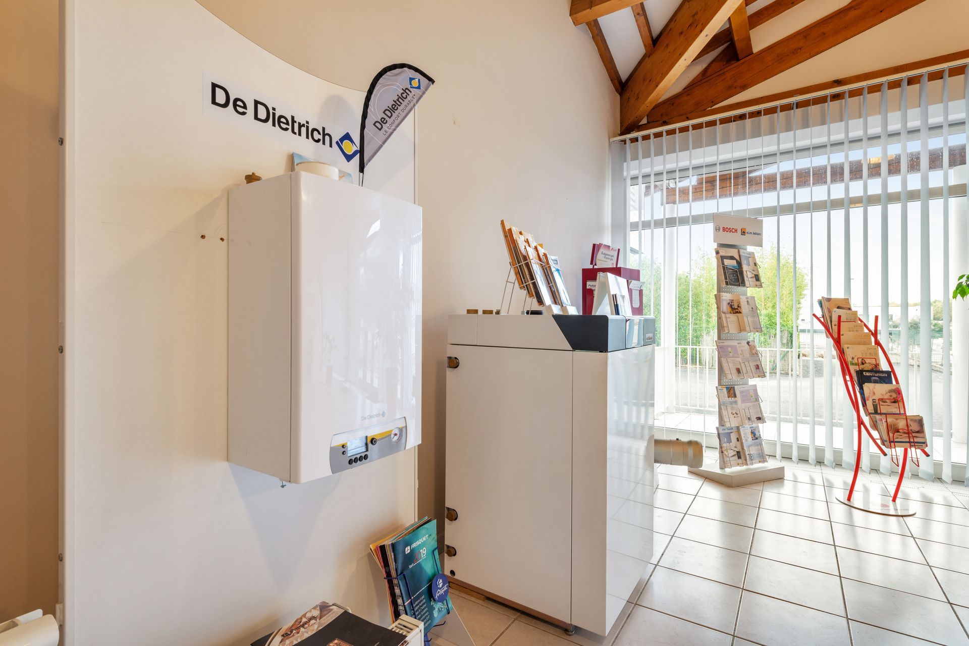 Modèle de chaudière exposée