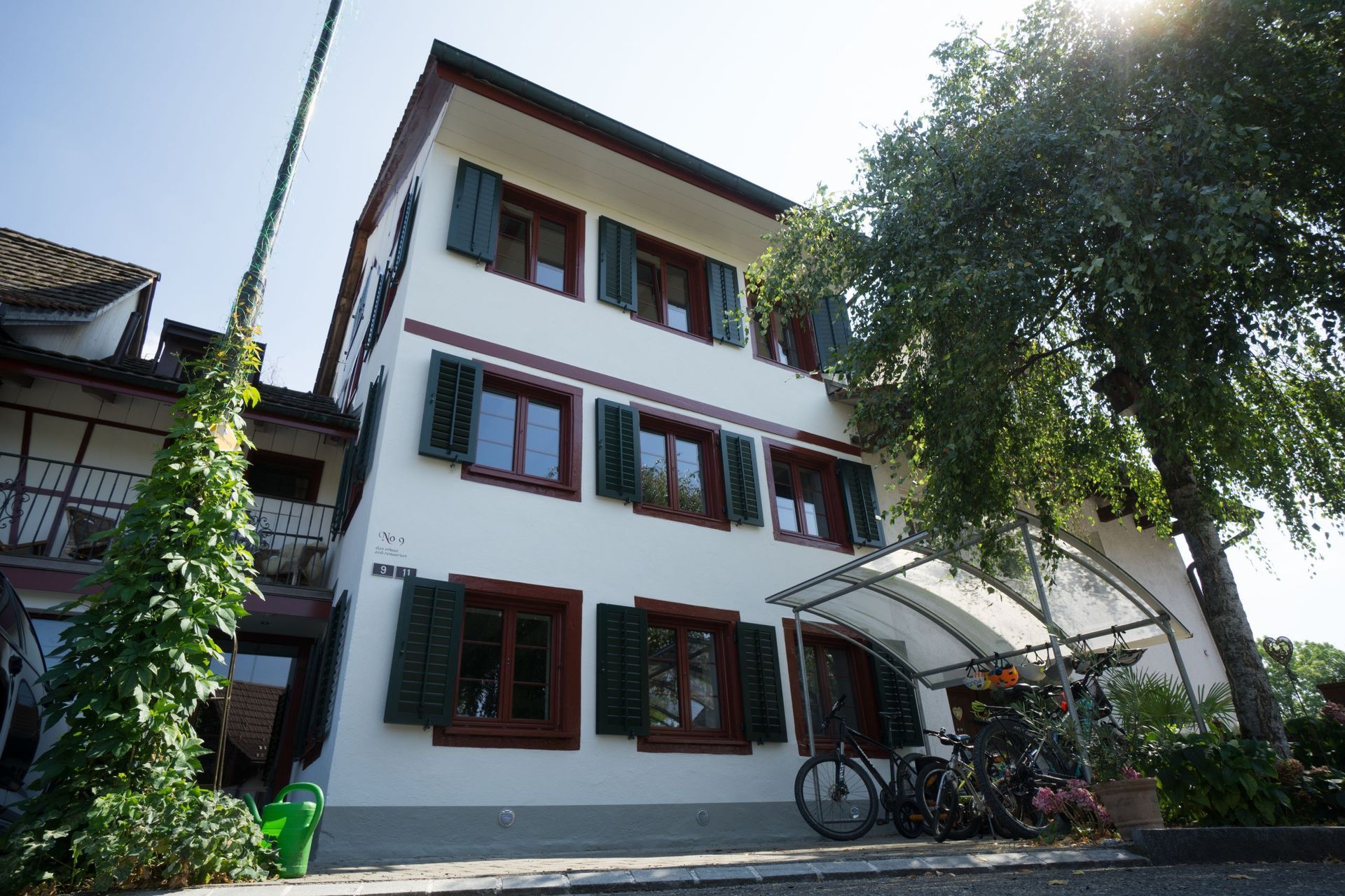 Fassade Büel Nachher - Malerarbeiten Marco Dürst