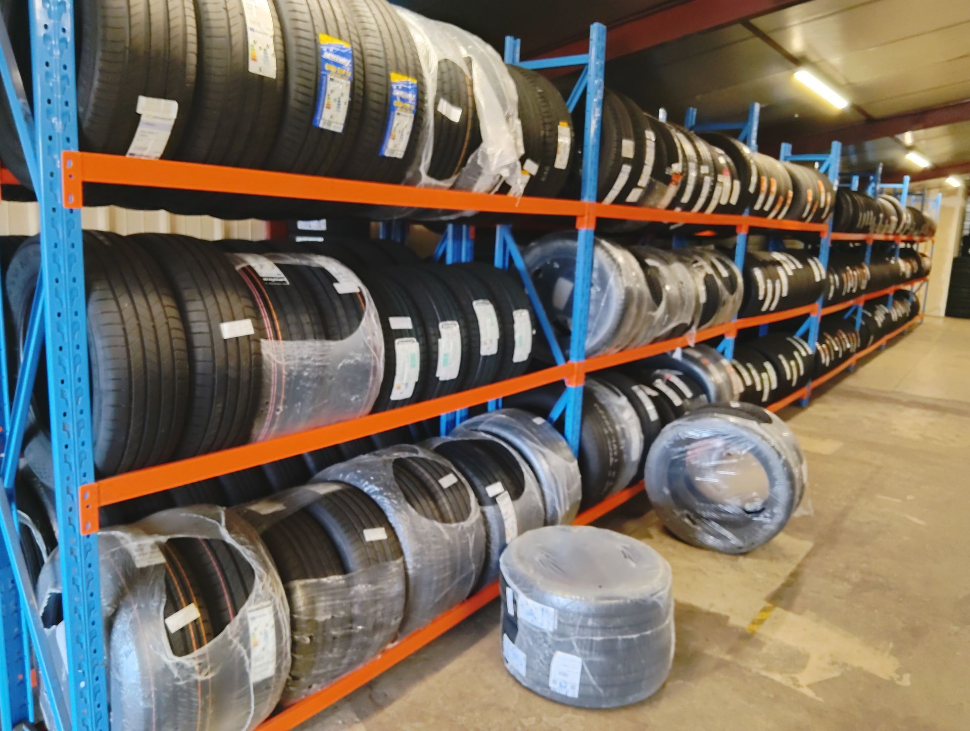 Stock de pneus 