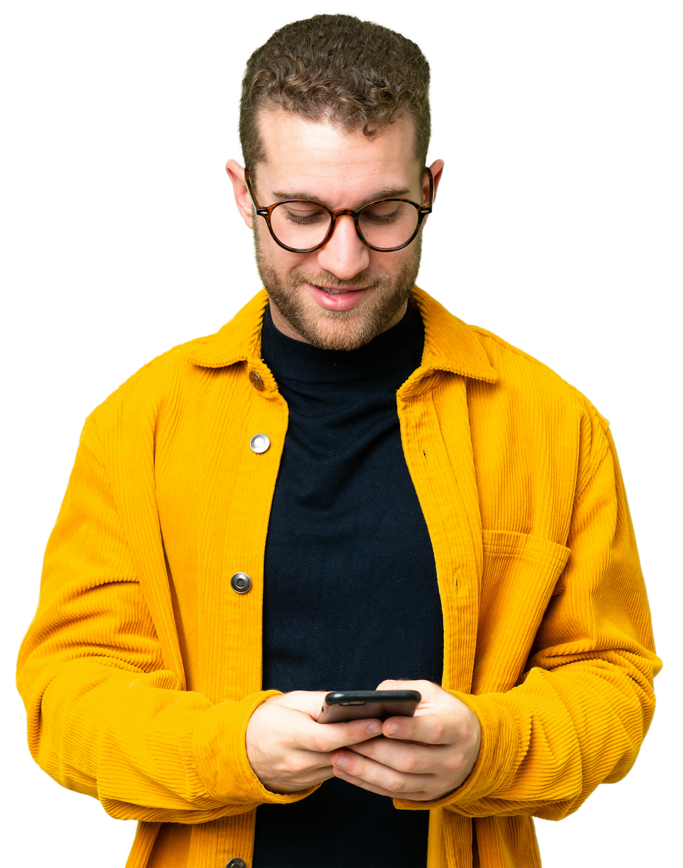 Jeune homme avec un téléphone