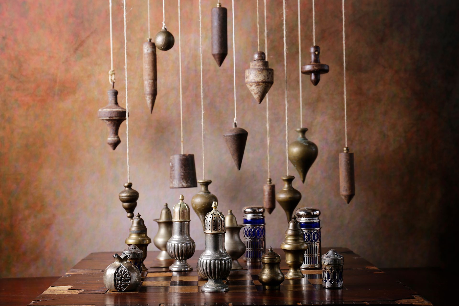 Assortiment d'objets en plomb