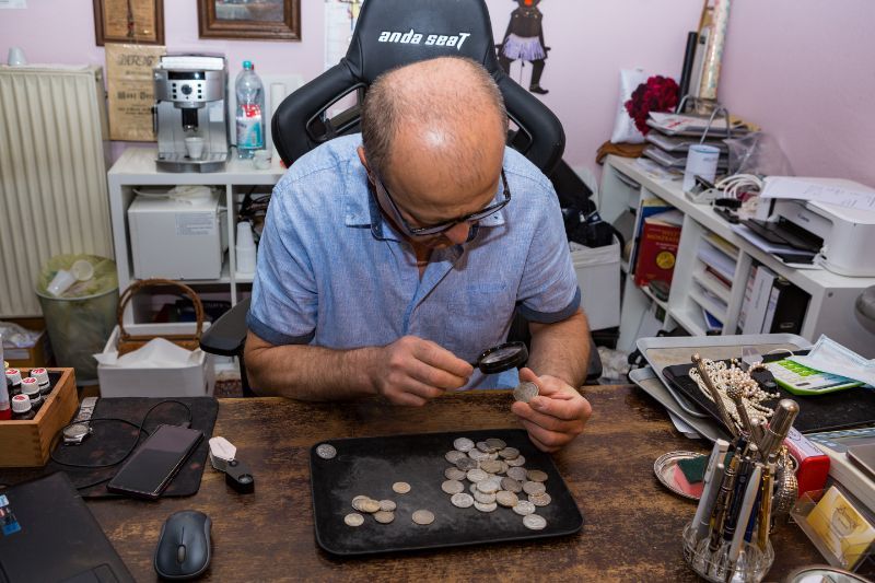 Antiquitätenladen Domizil Rares für Bares von außen