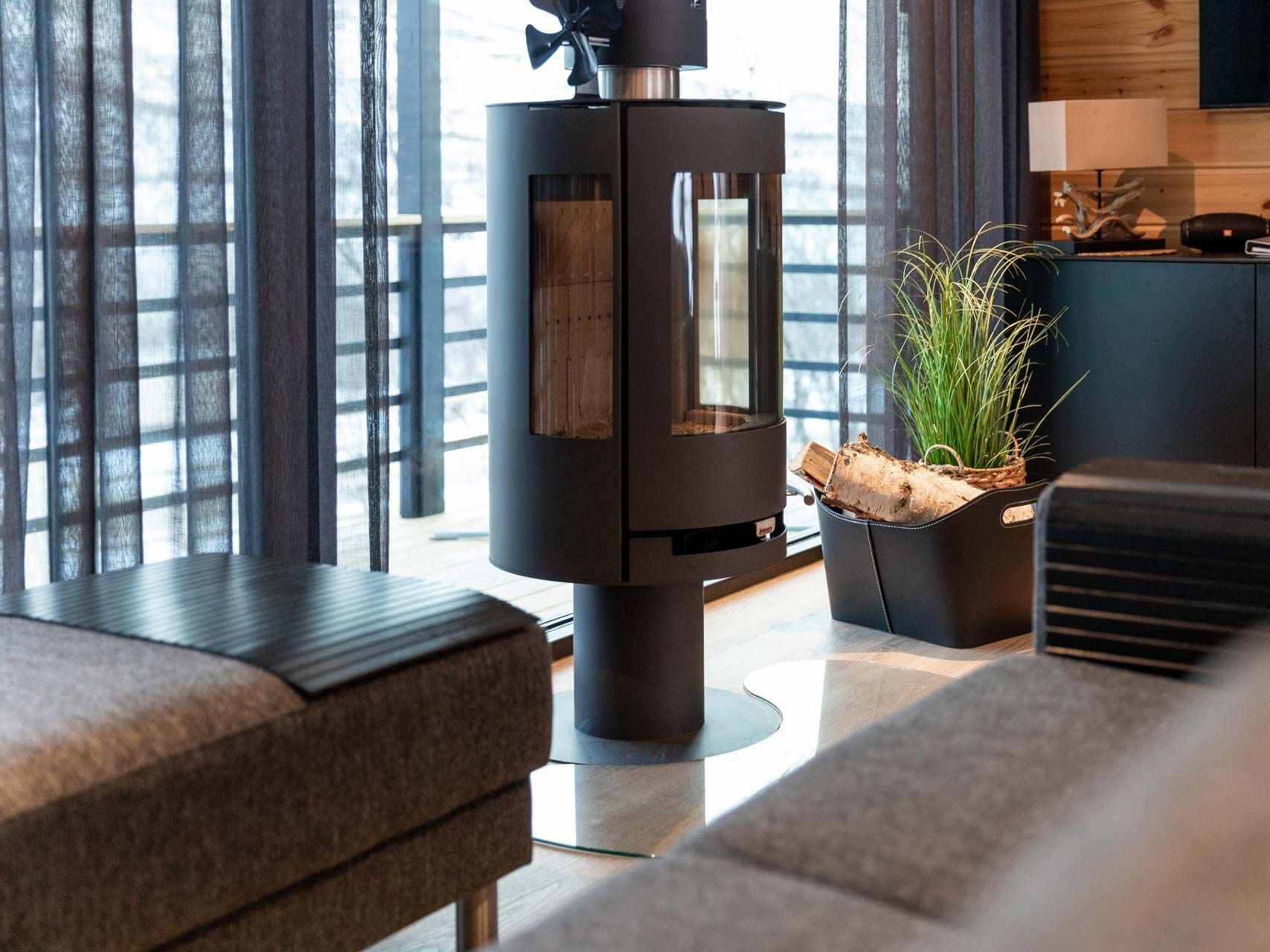 Kilpisjärven mökki Saanatunturin juurella - West Power Oy Ab