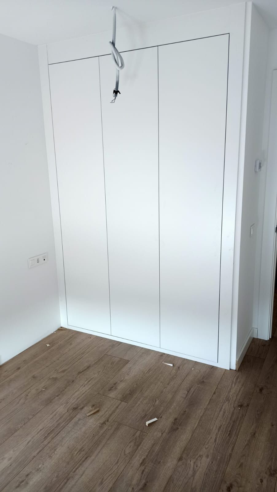 Un conjunto de tres puertas de 