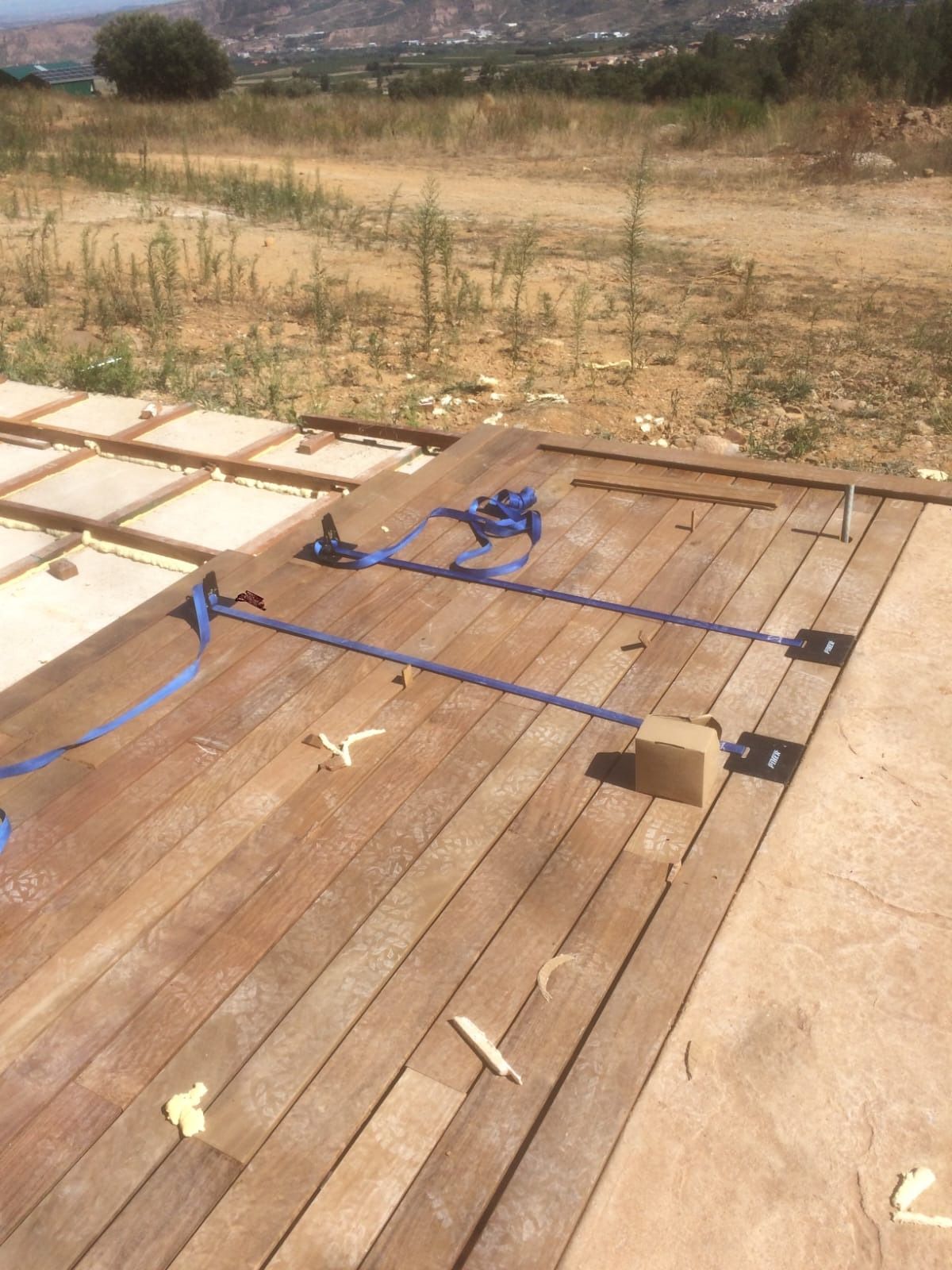 Unas correas de trinquete azules 