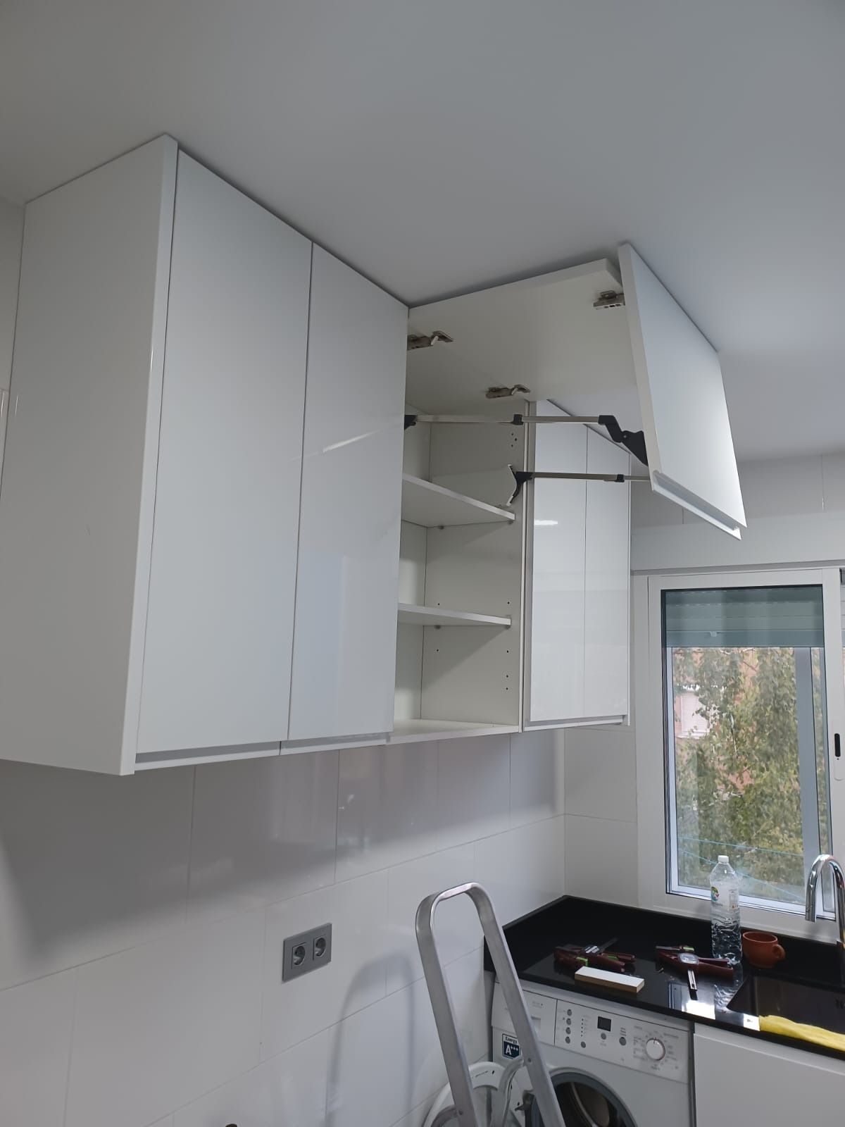 Armarios de pared modernos de