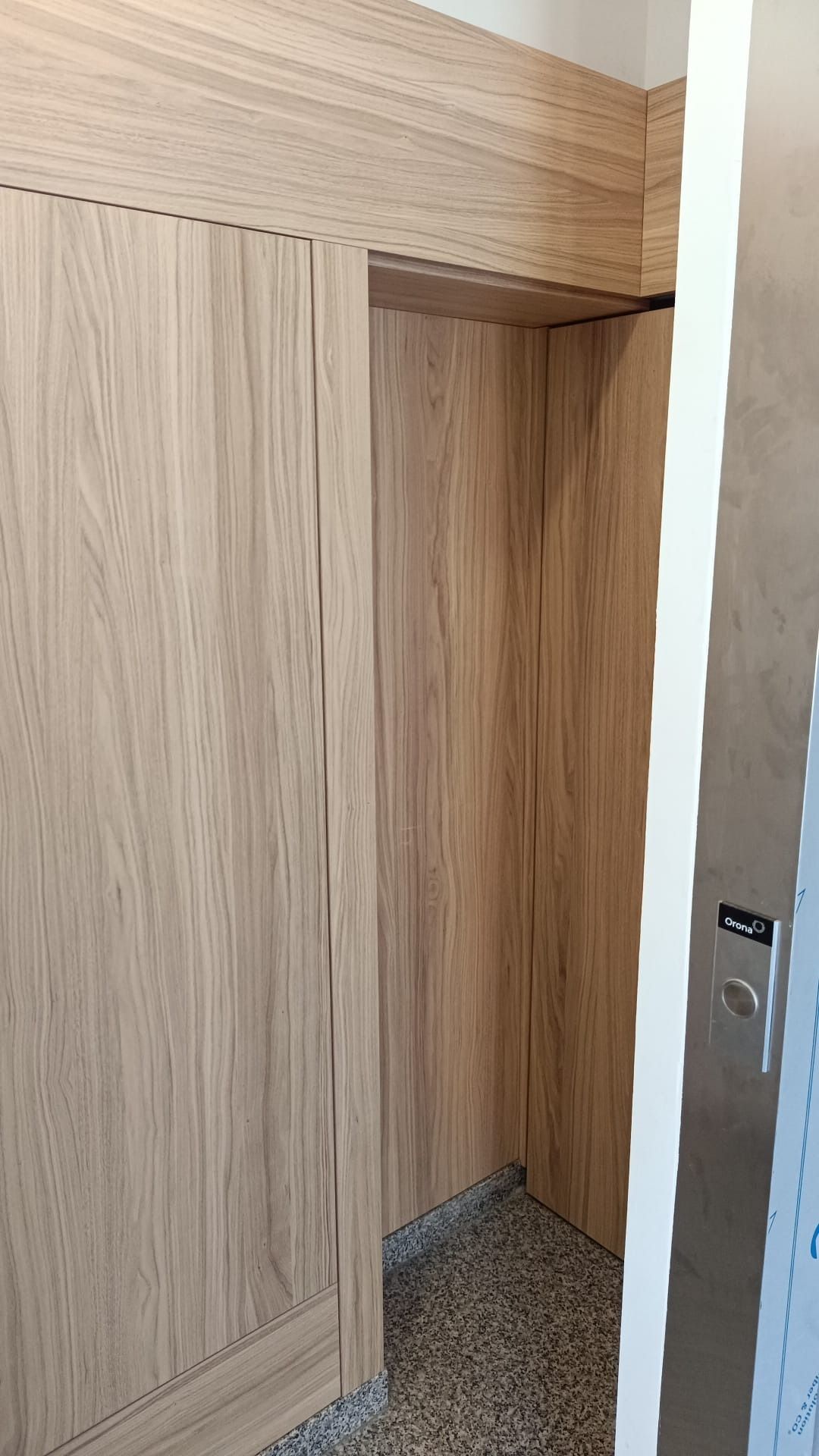 Vista interior de una entrada 