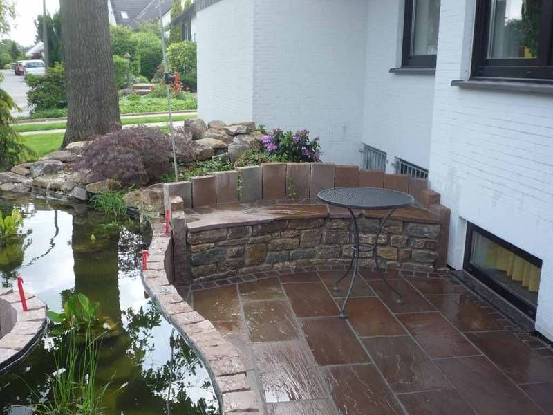 Wasserfall bei Bachlauf