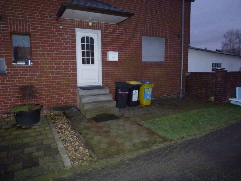 Vorgarten vorher unschön