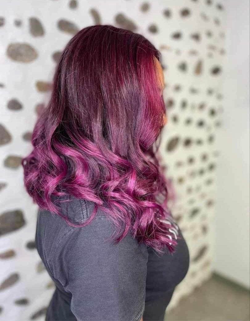 Coloration cheveux fuchsia
