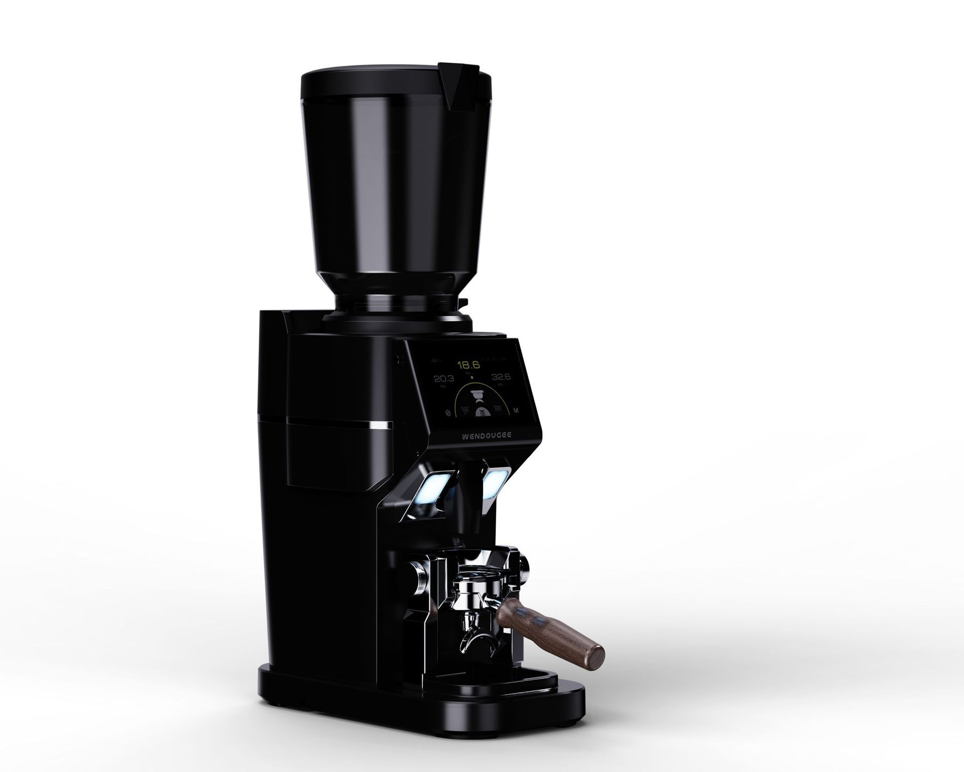 Máquina de café expreso de tres grupos con pantallas digitales y acabado en metal pulido.