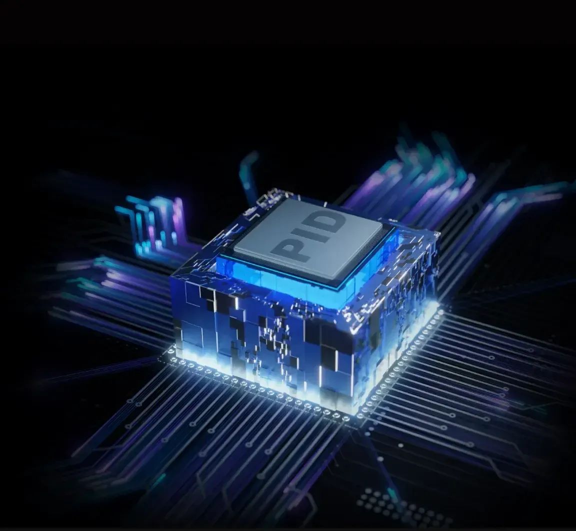 Modelo Dmantis en color blanco elegante