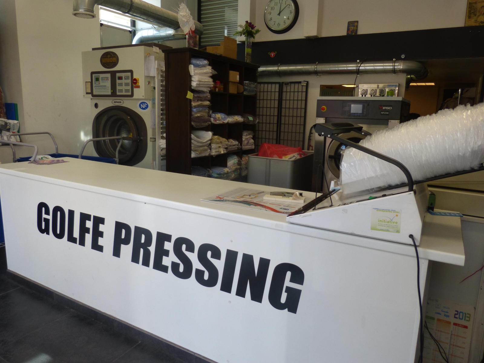 Golfe Pressing, accueil