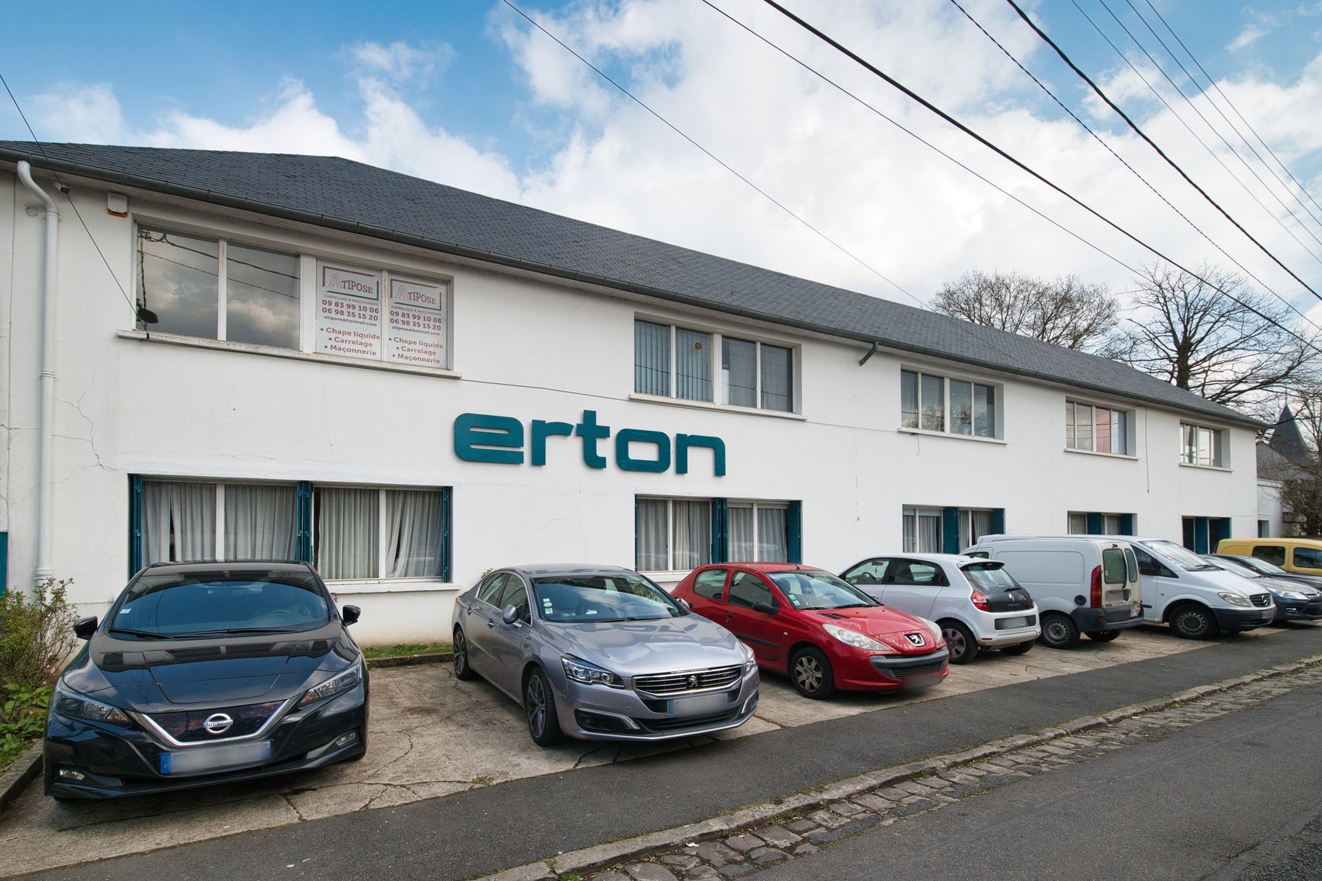 Devanture des ateliers Erton.