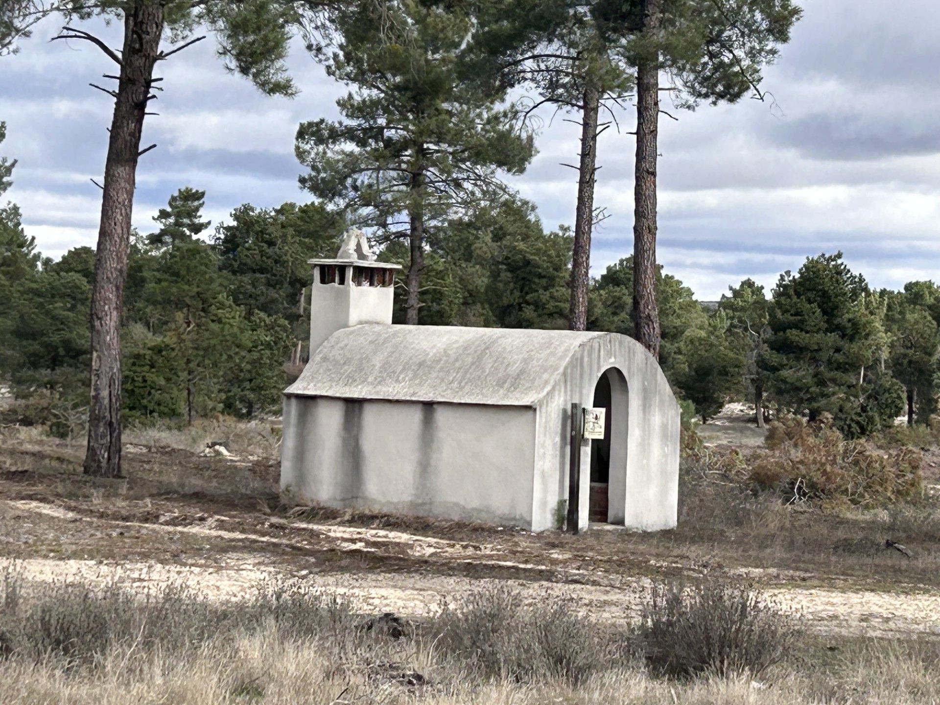 entorno caseta en el campo