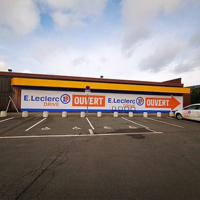 Devanture d'une boutique Leclerc