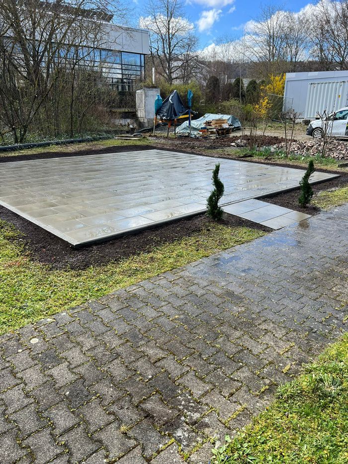 Wege- und Terrassenbau nachher
