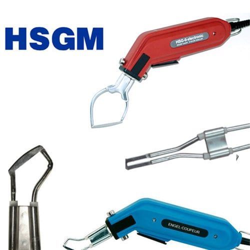 Coupe-mousse électriques rouges et bleus, avec différents accessoires de lame, portant la mention « HSGM ».