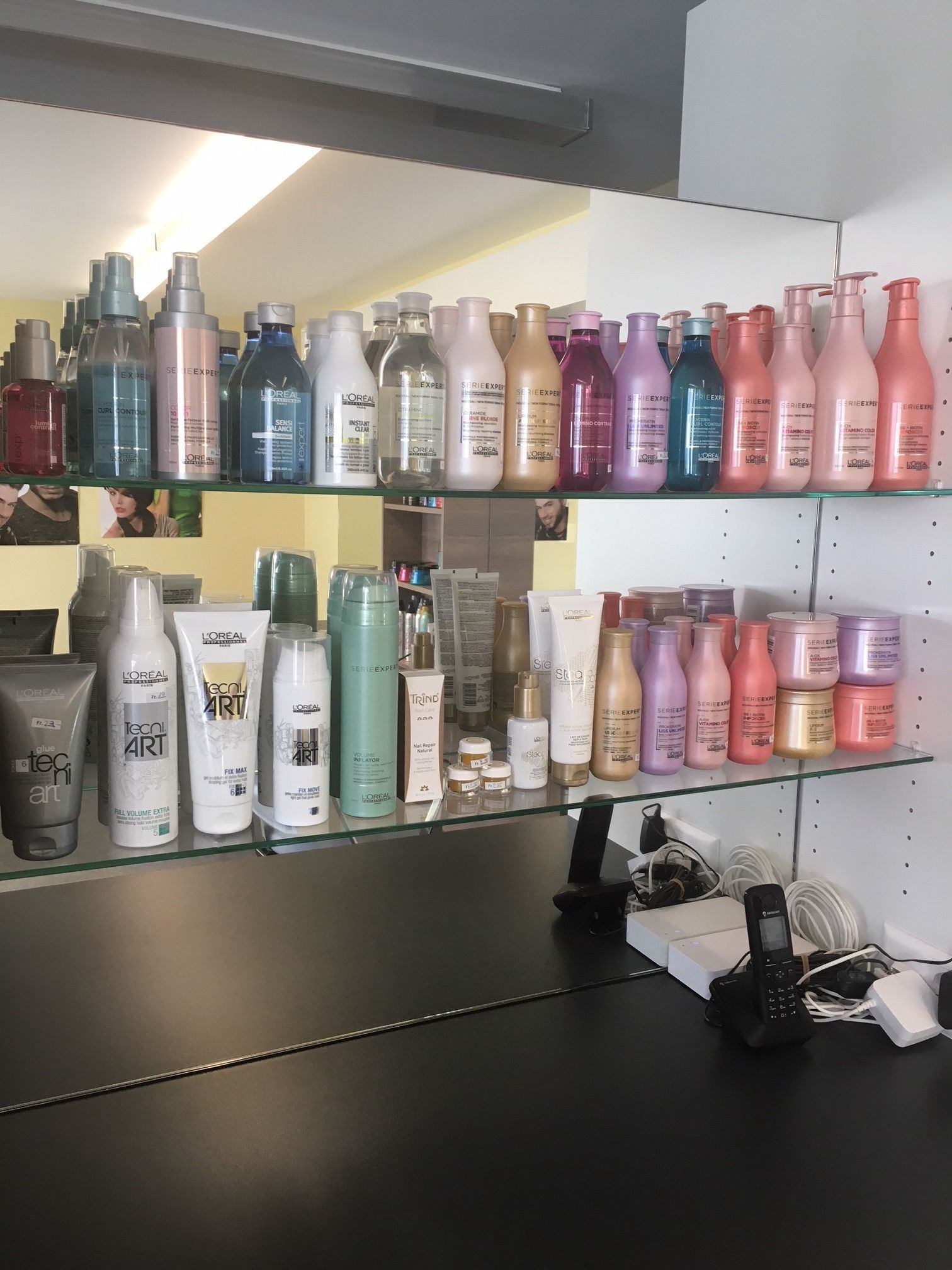 Pflegeprodukte-Salon Carola