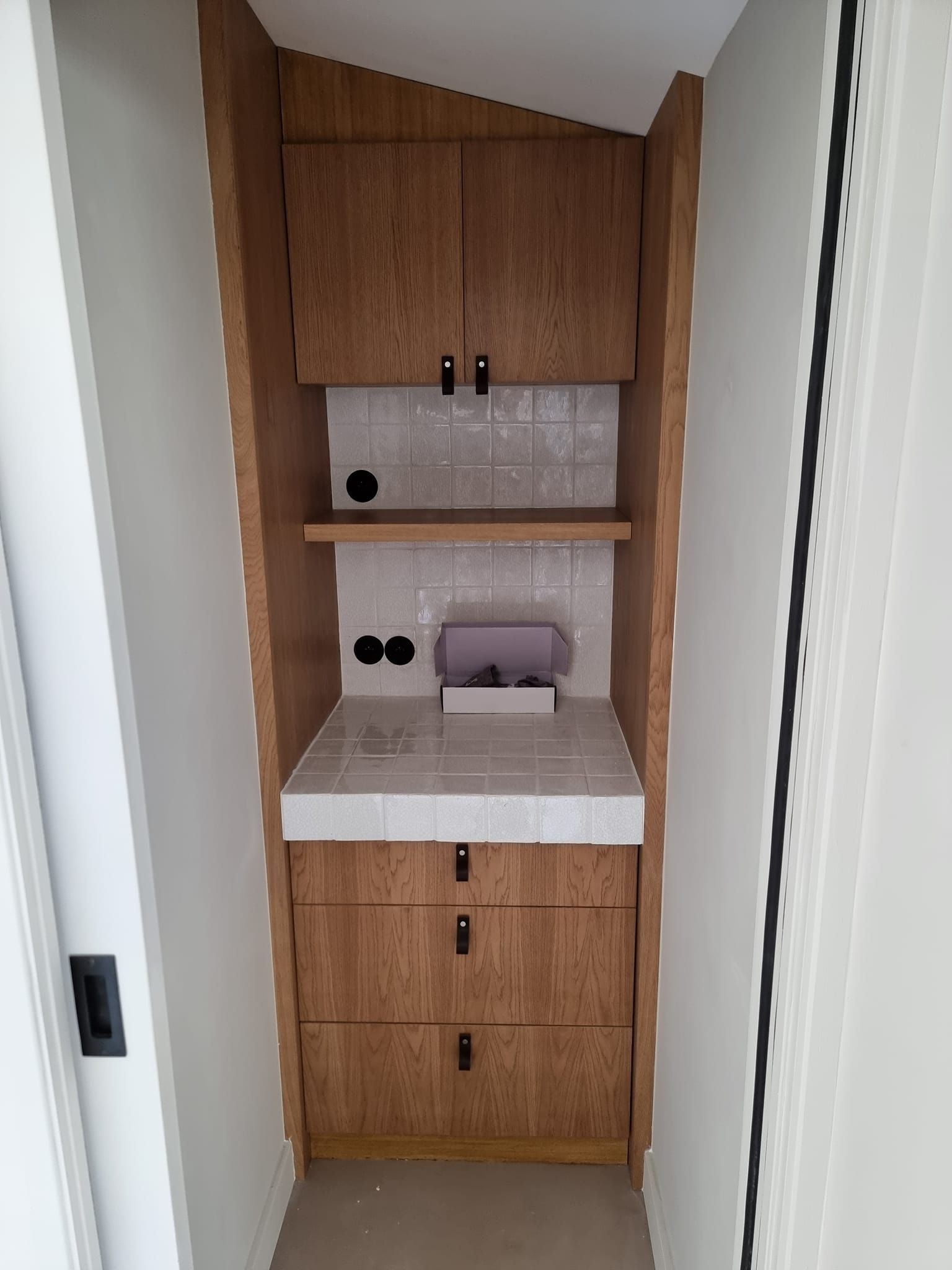 Création d'un meuble en bois massif