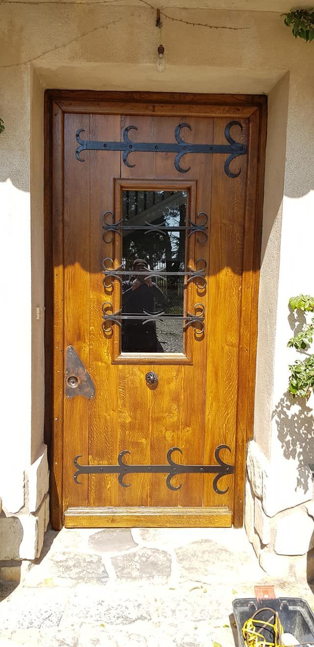 Restauration d'une porte en bois
