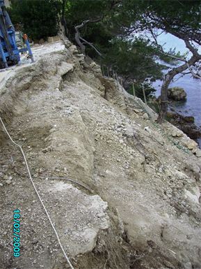 Effondrement d'un mur de soutènement (Saint-Cyr-sur-Mer, 83)