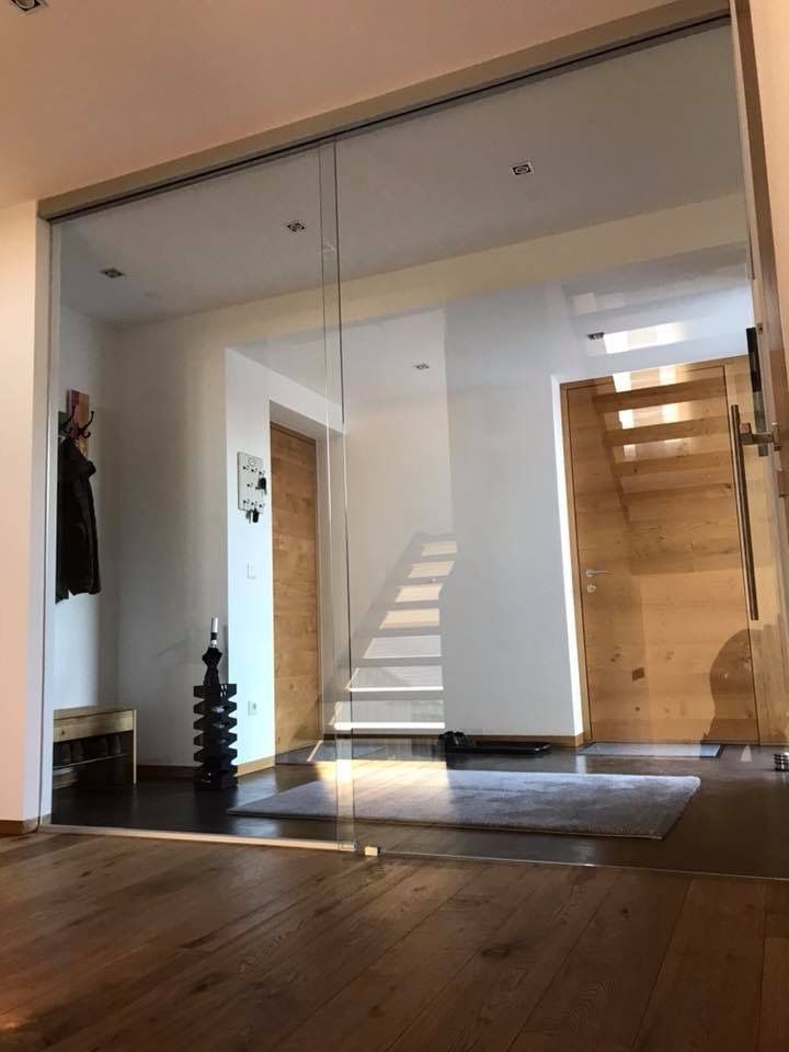 Glastüren in einem Wohnhaus