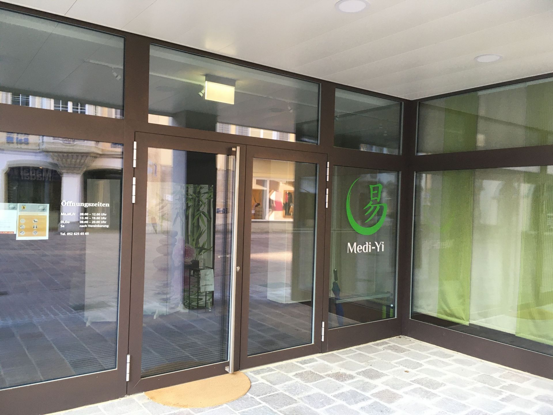 Schaufenster Vorstadt 33 Schaffhausen (2)