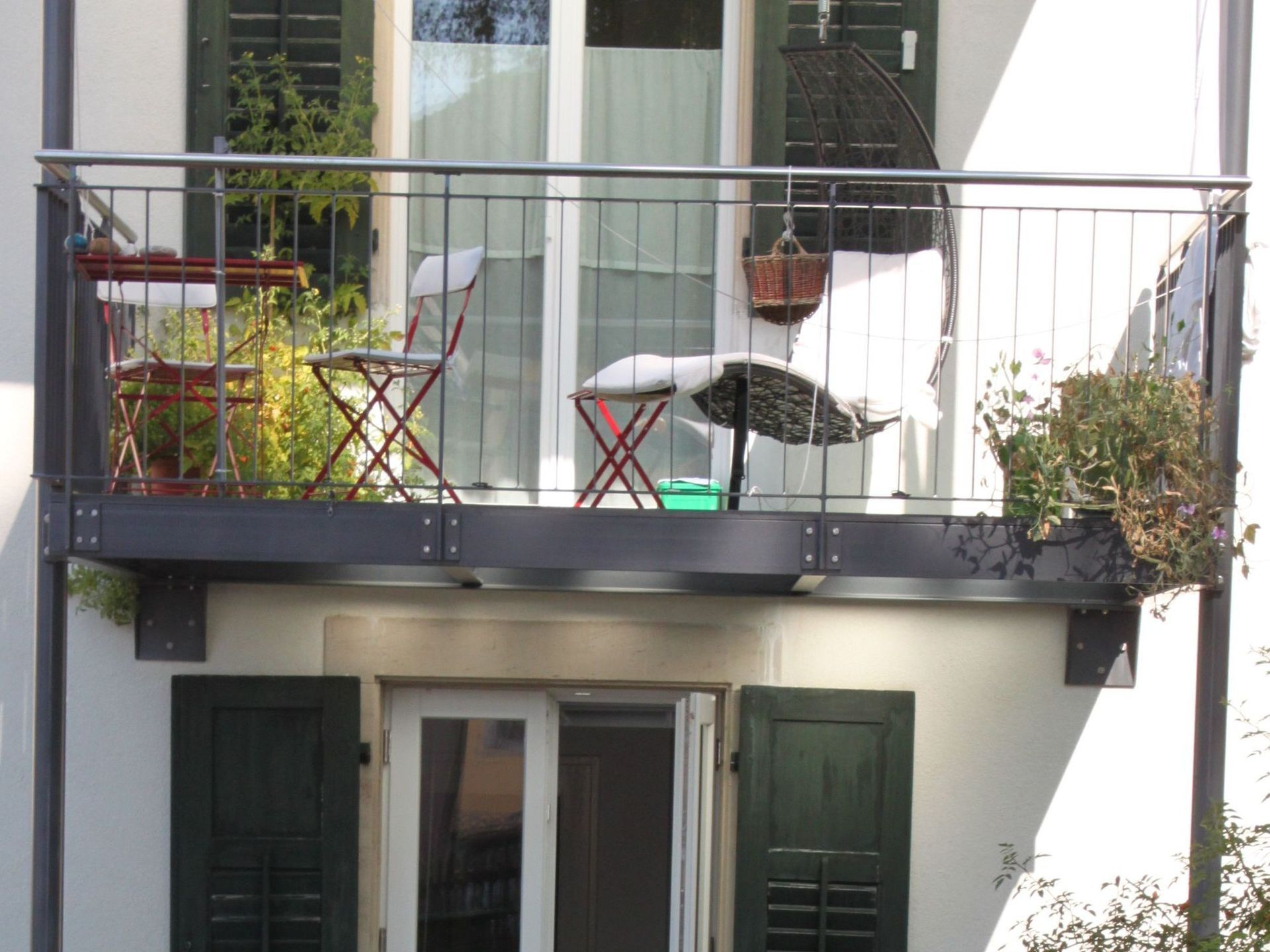 Stahl Balkon mit Glasboden, Kronenhalde Schaffhausen 3