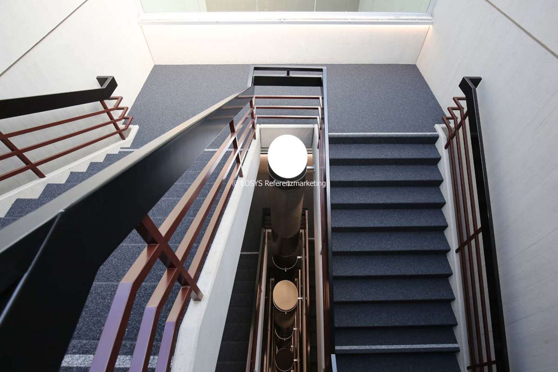 Treppenhaus - Blumer Bodenbeläge AG Dietikon - Bodenbeläge