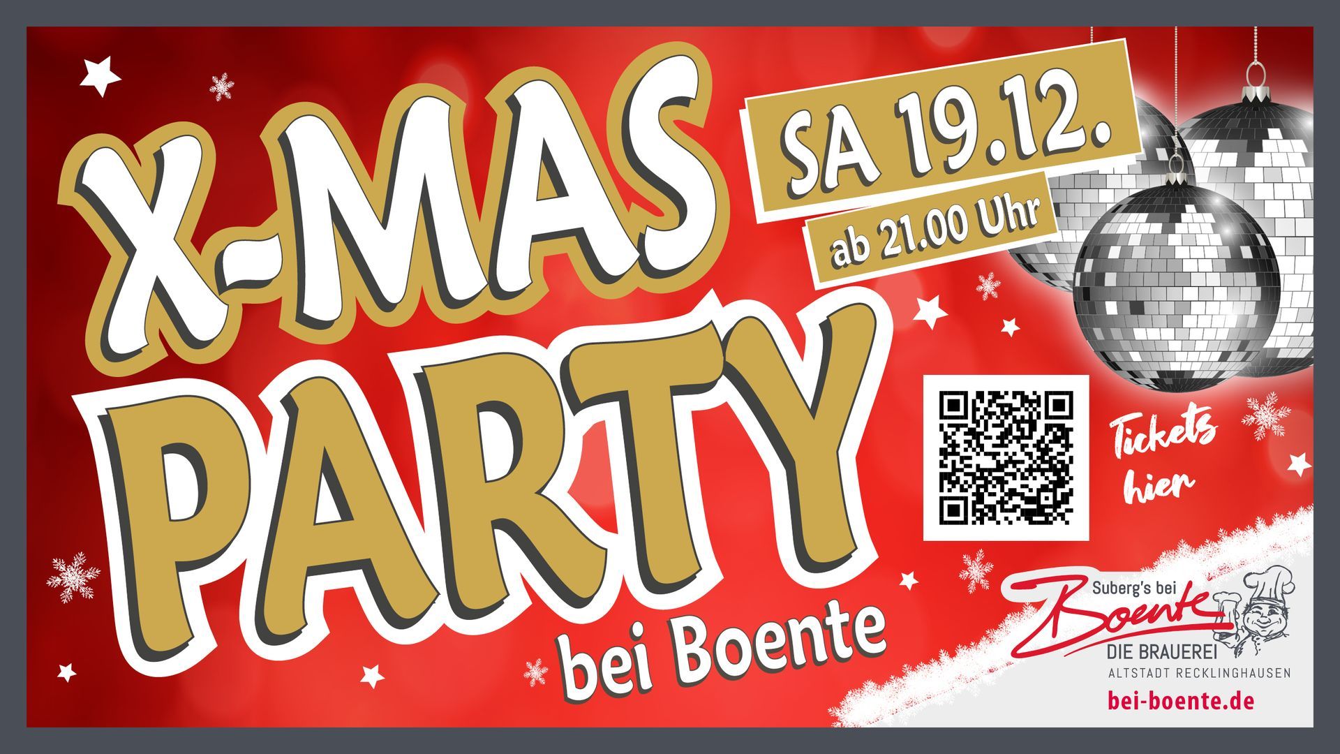 Weihnachtsfeier im Boente. Rotes und goldenes Poster mit Discokugeln, Datum, QR-Code und Logo.