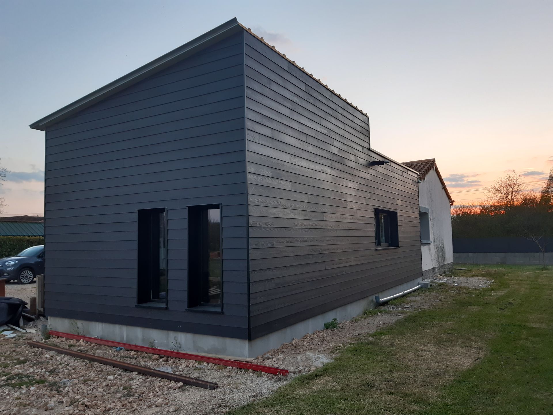 Bardage en PVC et bois