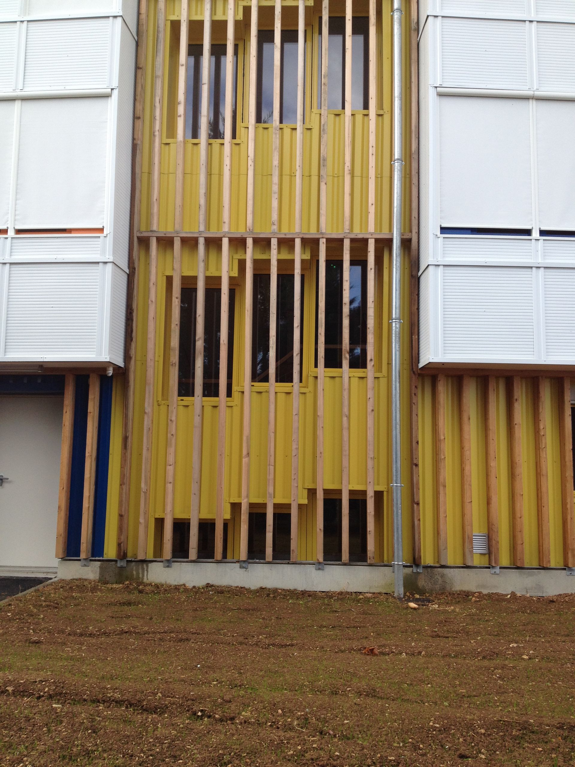 Fenêtres de désenfumage dans un bâtiment