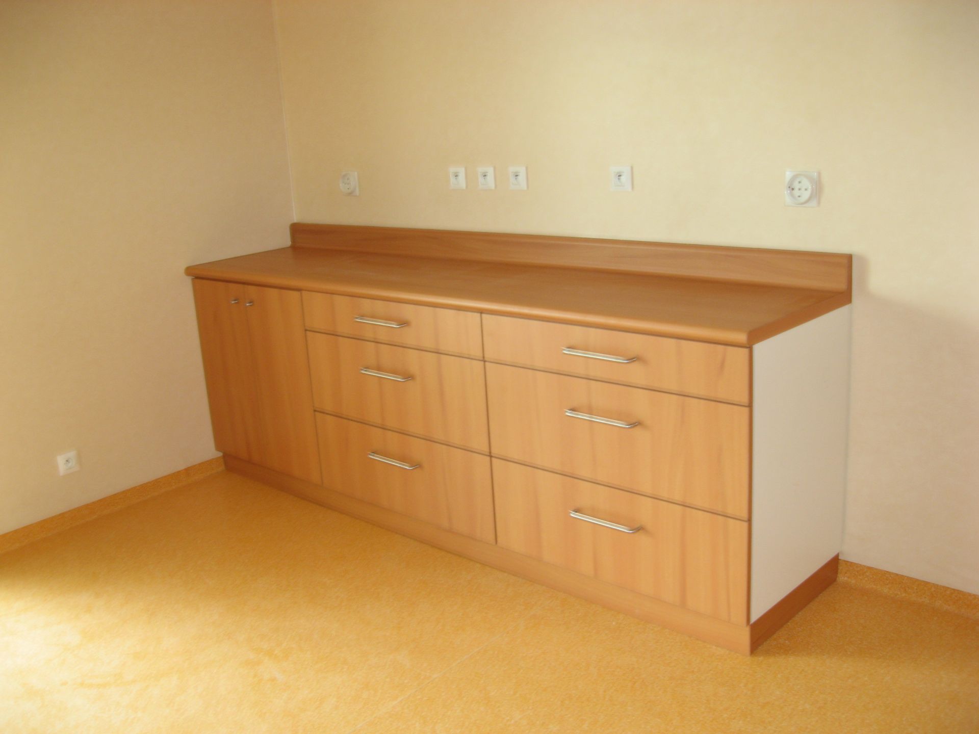 Conception de meuble en bois sur mesure